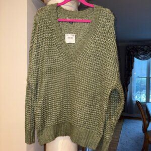 American Eagle Outfitters V-neck Olive Green Chunky Waffle Knit Sweater Small